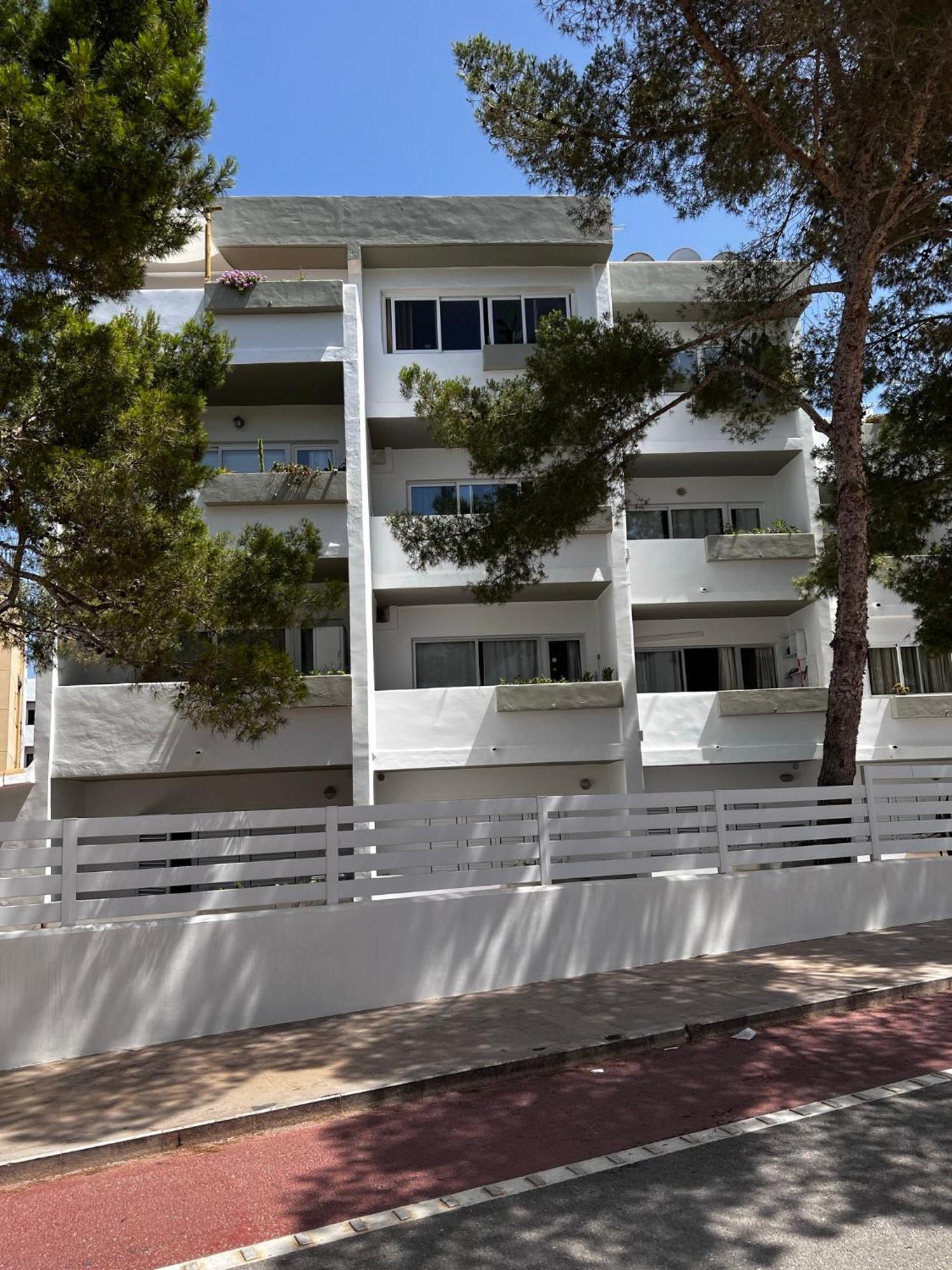Apartament Edificio Rexii Es Pujols Zewnętrze zdjęcie